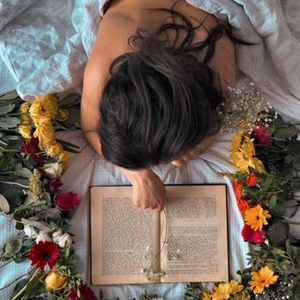 Instagram Profile Picture Of ascult_si_citesc